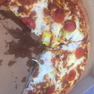 Large pizza, pepperoni, bacon and banana peppers