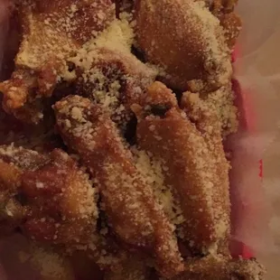 Garlic parm wings