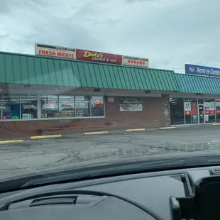 Dale's Market & Deli