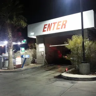 Car wash club: 5th wash comes with a free upgrade and 10th wash is free