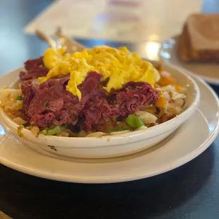 Corn beef scramble