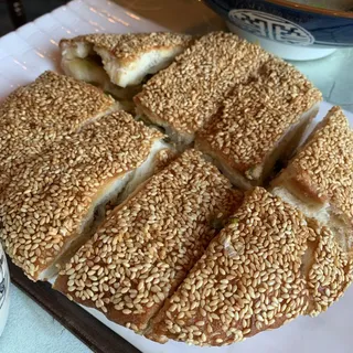 Sesame Bread with Green Onion