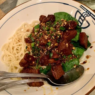 Garlic Noodles with Pork Brisket