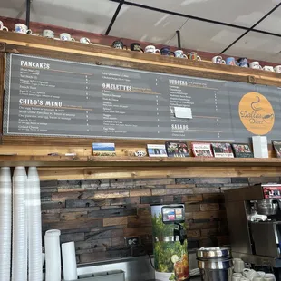 ramen and noodles, interior