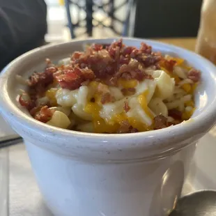 4-Cheese Bacon Mac and Cheese