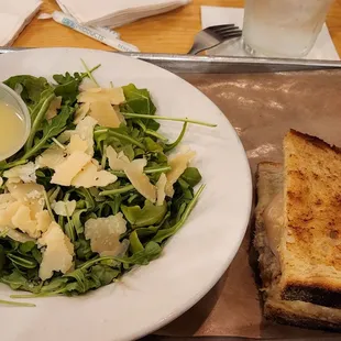 Value meal 1/2 salad 1/2 sandwich