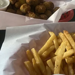 French Fries, Onion Rings &amp; Fried Okra