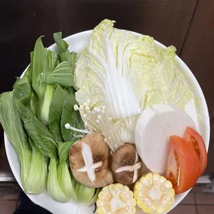 a plate of vegetables