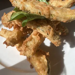 Classic Fried Pickles
