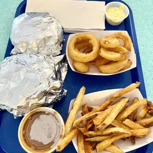 Fries, onion, rings, side of chili
