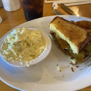 Roast Beef Texas melt and house made potato salad. Quite tasty