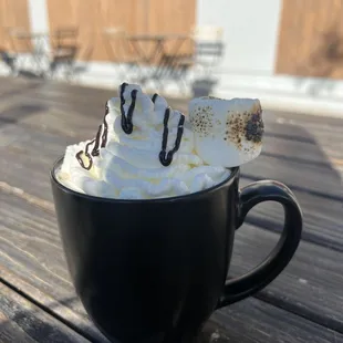 S'mores latte with chocolate drizzle