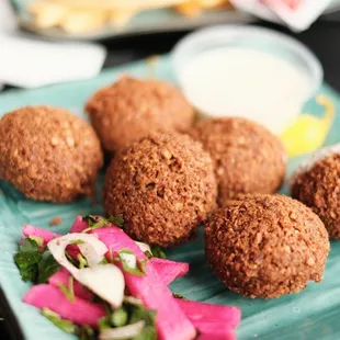 6 Piece Falafel Singles