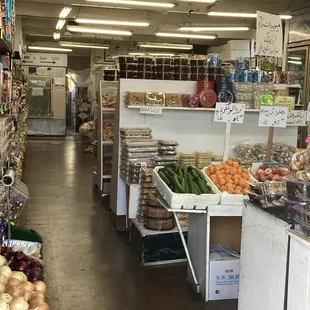 Damavand Market