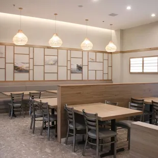 interior, ramen and noodles