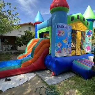 Baby shark slide jumper
