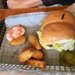 Yankee Doodle burger with tantalizing tators