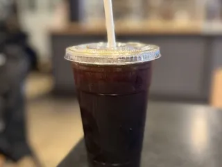 Henry's House of Coffee - Cafe