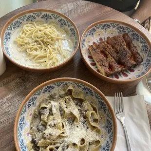 Tonnarelli Cacio E Pepe  Focaccia Barese Pappardelle ai Funghi