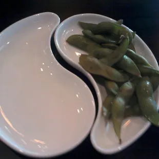 Edamame and a plate for shells: Complimentary