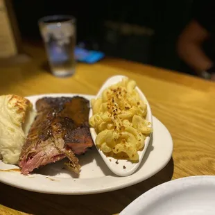 Damon's Steak House