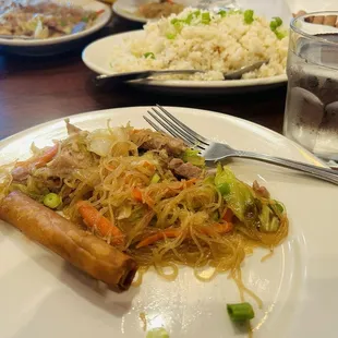 Lumpia, bihon and garlic rice (all very good)