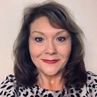 Leann M.