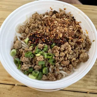 Dan dan noodles