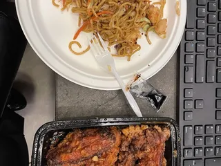 14th St Cafe Asian Bistro