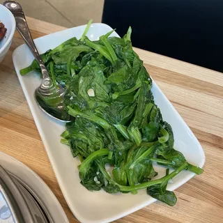 snow pea leaves