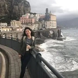 Fiona K.