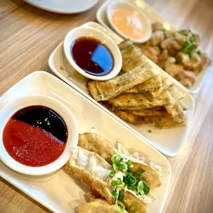 pan fried pork dumpling, scallion pancake, and popcorn chicken for afternoon snacks ;))