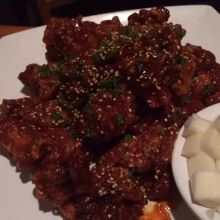 Spicy Fried Chicken with Peanuts