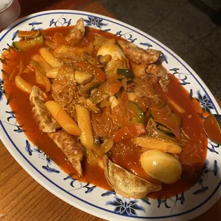 Spicy Rice Cakes Fully Loaded