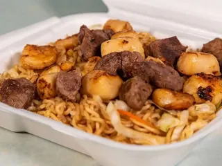 Genki Restaurant & Sushi Bar
