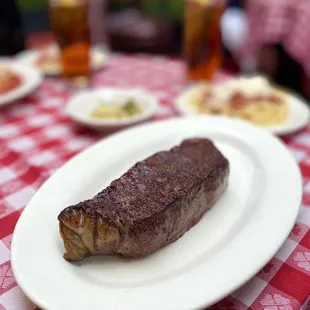 New York Steak, Helen