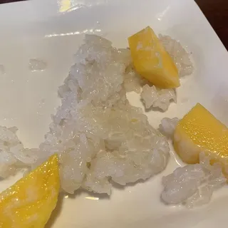 Sweet Mango with Sweet Sticky Rice