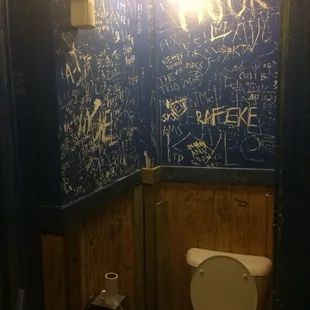 Dive bar at its finest