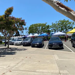 Pretty small fm but they have some good stuff!