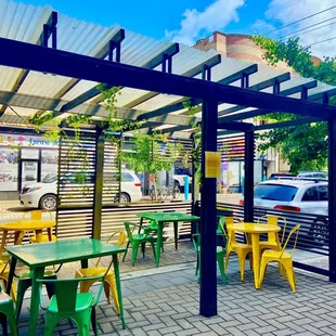 Outdoor Seating-08/23