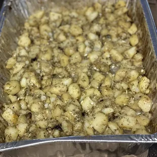 Garlic roasted potatoes