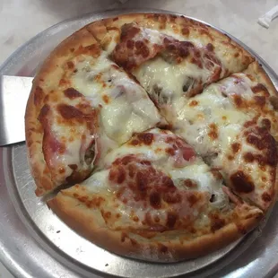 Small meat pizza.