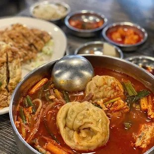 36. Yookgaejang