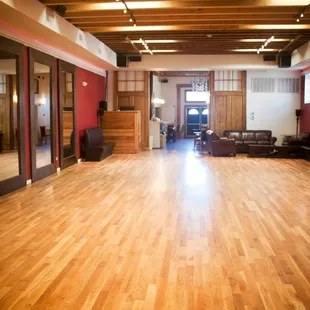 Studio 4