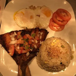 Bangsilog (fried milkfish w/eggs and fried rice )