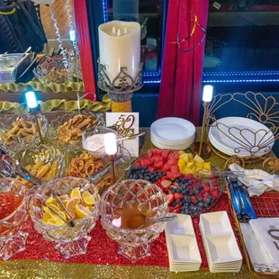 December 30, 2023 - Buffet Dinner.