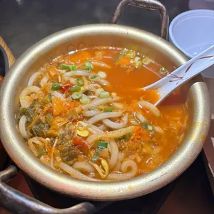 Kimchi Noodle Soup