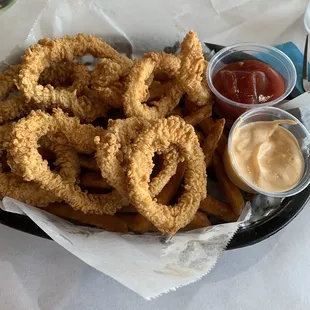 Fried calamari basket with Cajun fries.