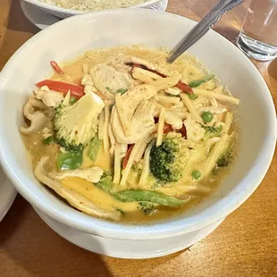 Red Curry Noodle
