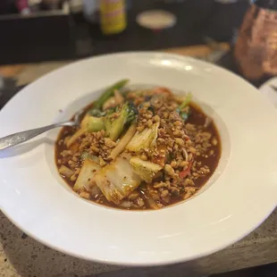 Spicy Basil (with ground chicken, level 10)